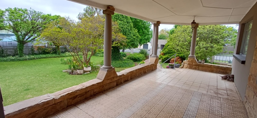 5 Bedroom Property for Sale in Eureka Free State